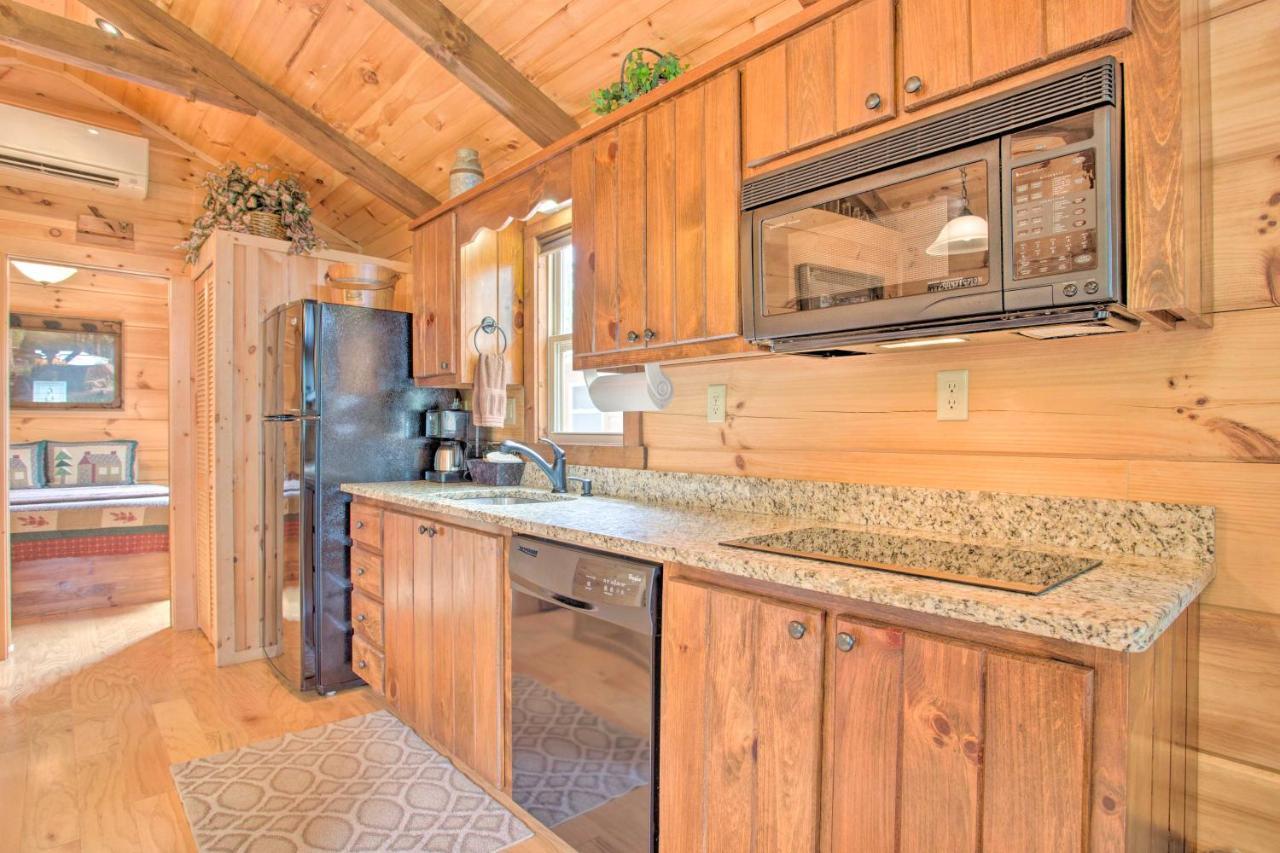 Mill Spring Cabin Near Parker-Binns Winery! ภายนอก รูปภาพ