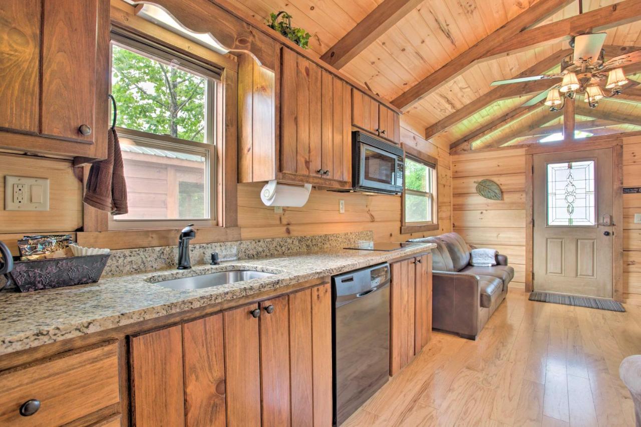 Mill Spring Cabin Near Parker-Binns Winery! ภายนอก รูปภาพ